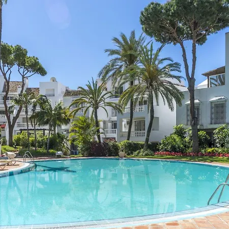 Housing White Pearl By Sharingco Апартаменти *