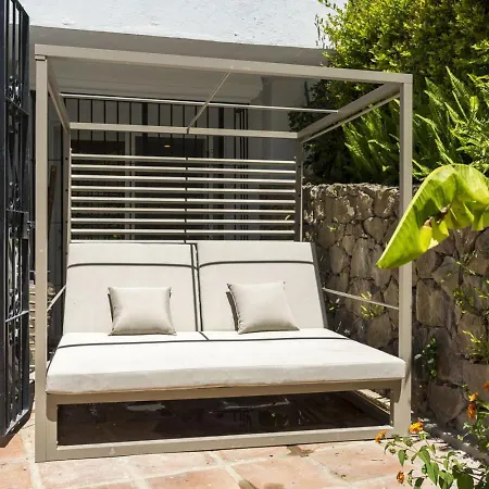 Housing White Pearl By Sharingco Apartment Marbella