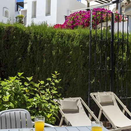 2 Bedrooms In With Pool Sharingco Apartment Marbella