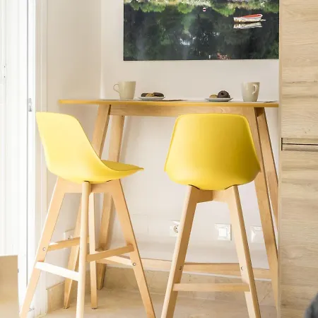 Housing White Pearl By Sharingco * Marbella