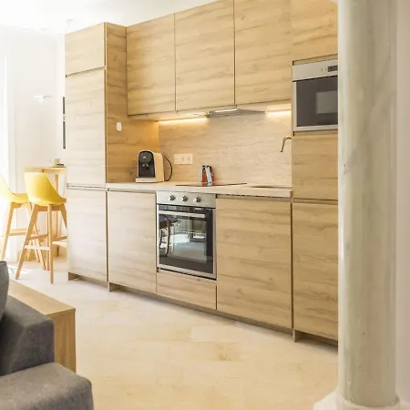 Housing White Pearl By Sharingco Apartment Marbella