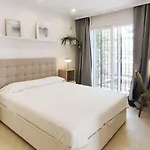 Housing White Pearl By Sharingco *