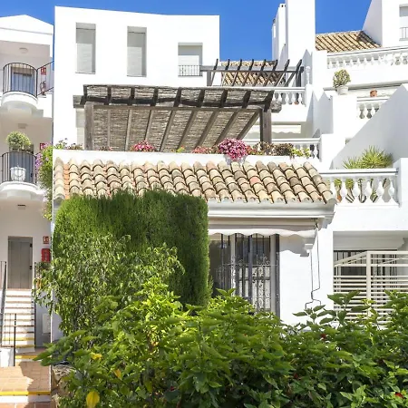 Housing White Pearl By Sharingco *