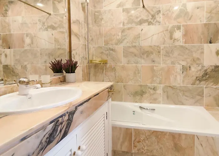 Housing White Pearl By Sharingco Apartament *