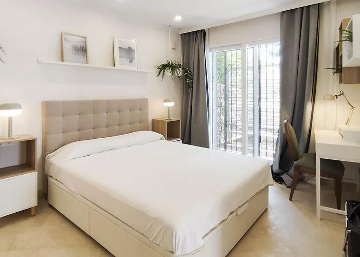 Housing White Pearl By Sharingco *