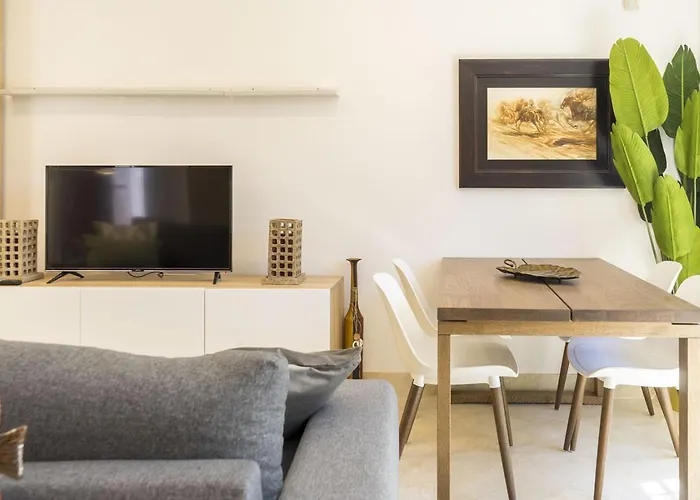 Housing White Pearl By Sharingco Marbella