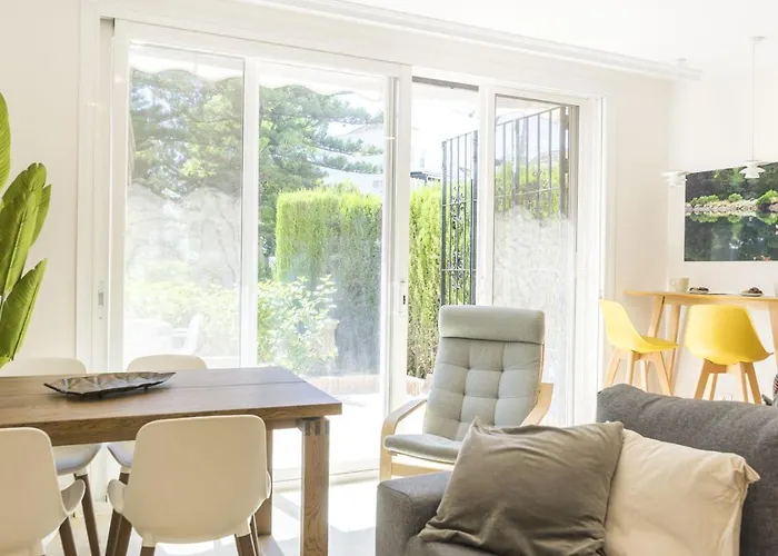 Housing White Pearl By Sharingco * Marbella